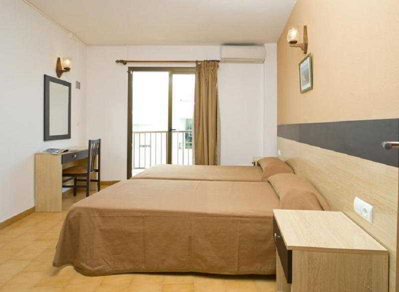 Hostal Horizonte San Antonio  Exterior photo A typical hotel room